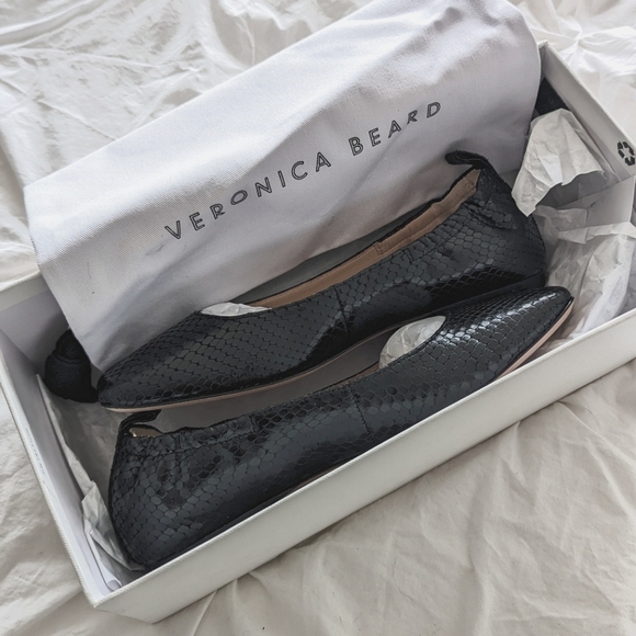 NWT Veronica Beard Alison Snake Print Ballerina Flats - Picture 2 of 7